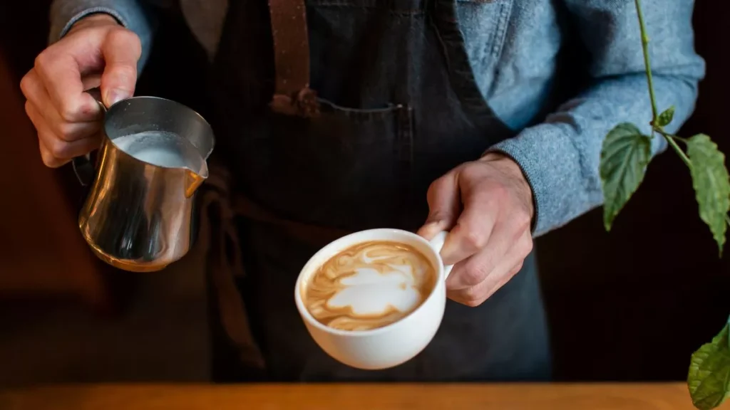 Panduan Lengkap: Cara Membuat Latte dengan Mesin dan Tanpa Mesin Espresso